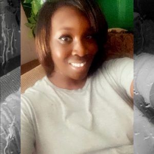 Meet your Posher, Devoney